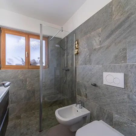 Chesa Sonnalpine B - St. Moritz